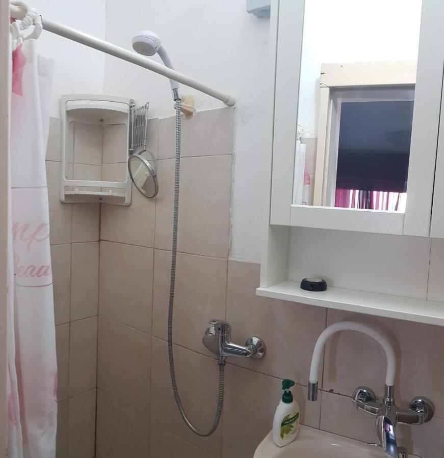 LodCozy Flat With Parking Well-Placed Near Tlv Airport公寓 外观 照片