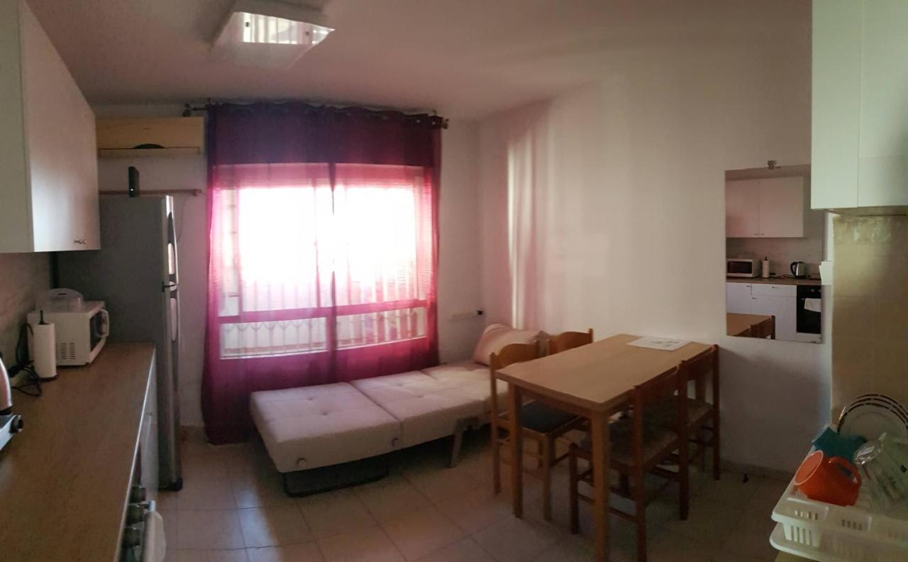 LodCozy Flat With Parking Well-Placed Near Tlv Airport公寓 外观 照片