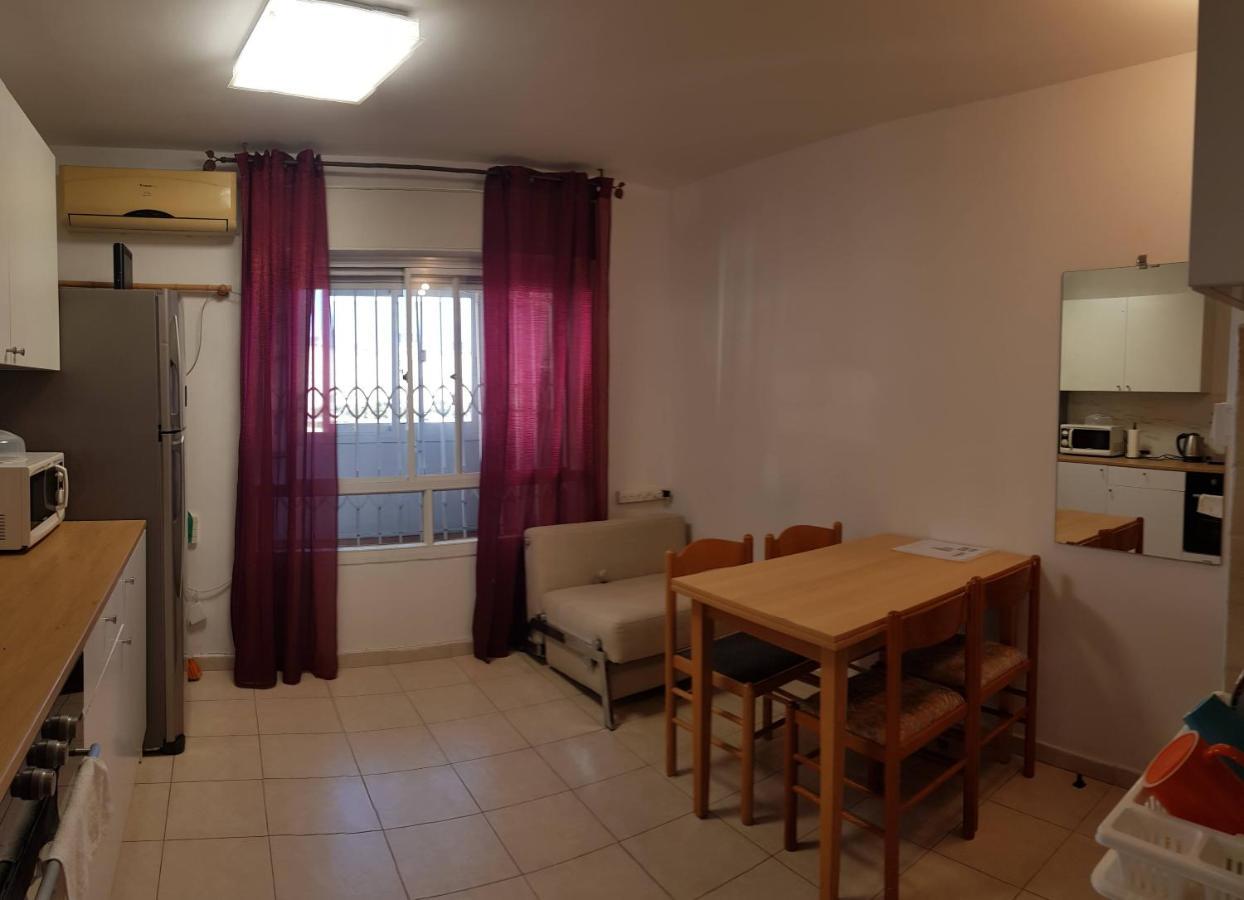 LodCozy Flat With Parking Well-Placed Near Tlv Airport公寓 外观 照片